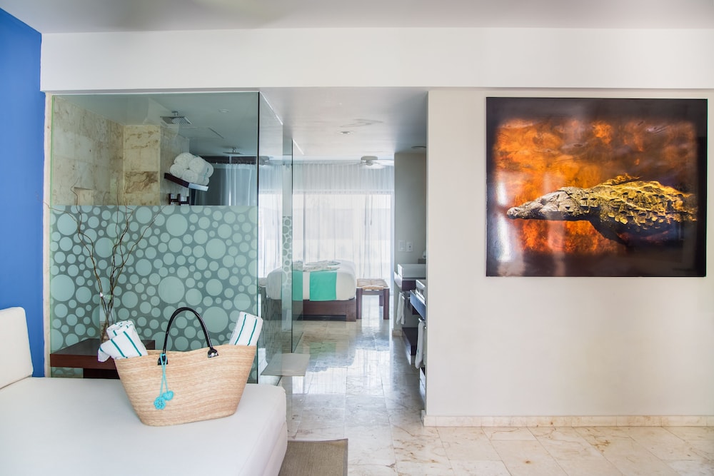 The Palm at Playa — Hotel rooms in Playa del Carmen, Quintana Roo