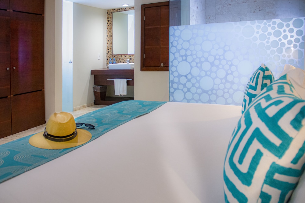 The Palm at Playa — Hotel rooms in Playa del Carmen, Quintana Roo