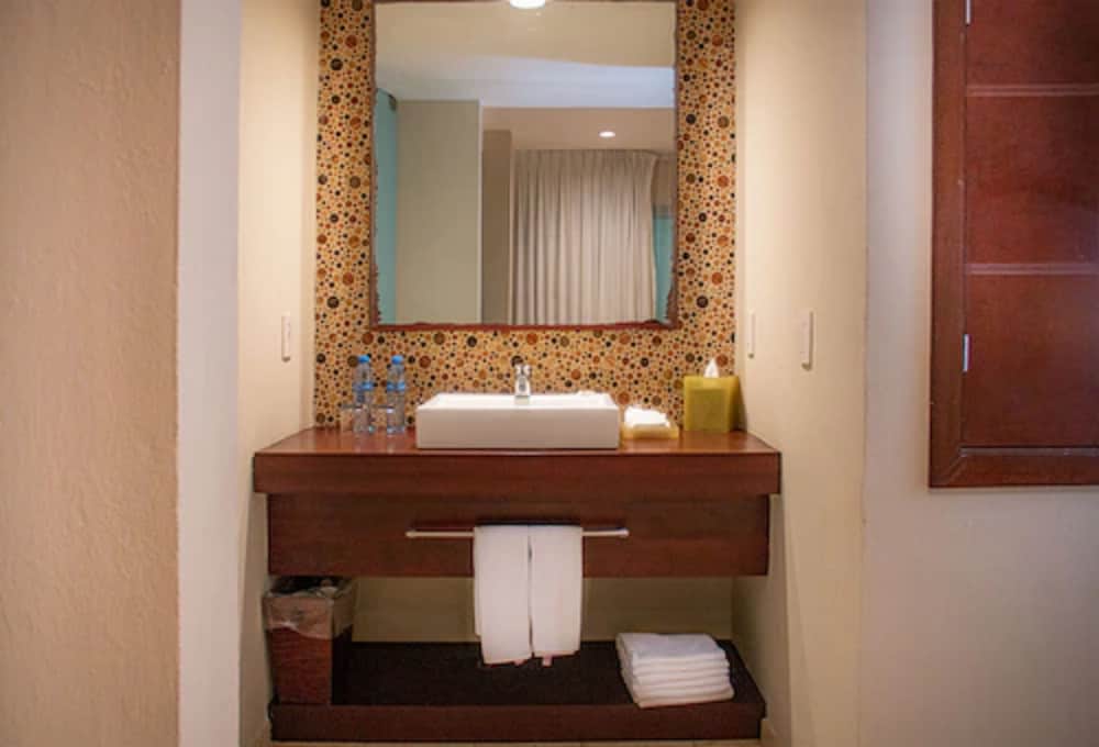 The Palm at Playa — Hotel rooms in Playa del Carmen, Quintana Roo
