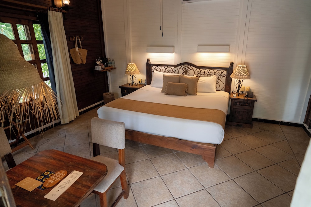Petit Lafitte Beachfront Hotel & Bungalows — Hotel rooms in Playa del Carmen, Quintana Roo
