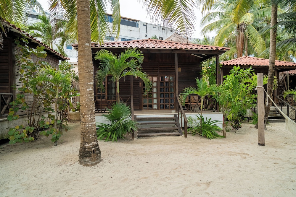 Petit Lafitte Beachfront Hotel & Bungalows — Beach in Playa del Carmen, Quintana Roo