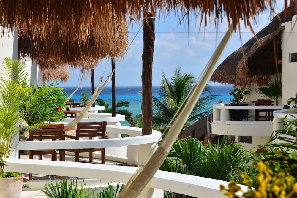 Playa Palms Beach Hotel — Beach in Playa del Carmen, Quintana Roo