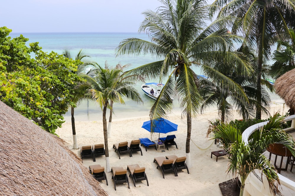 Playa Palms Beach Hotel — Beach in Playa del Carmen, Quintana Roo