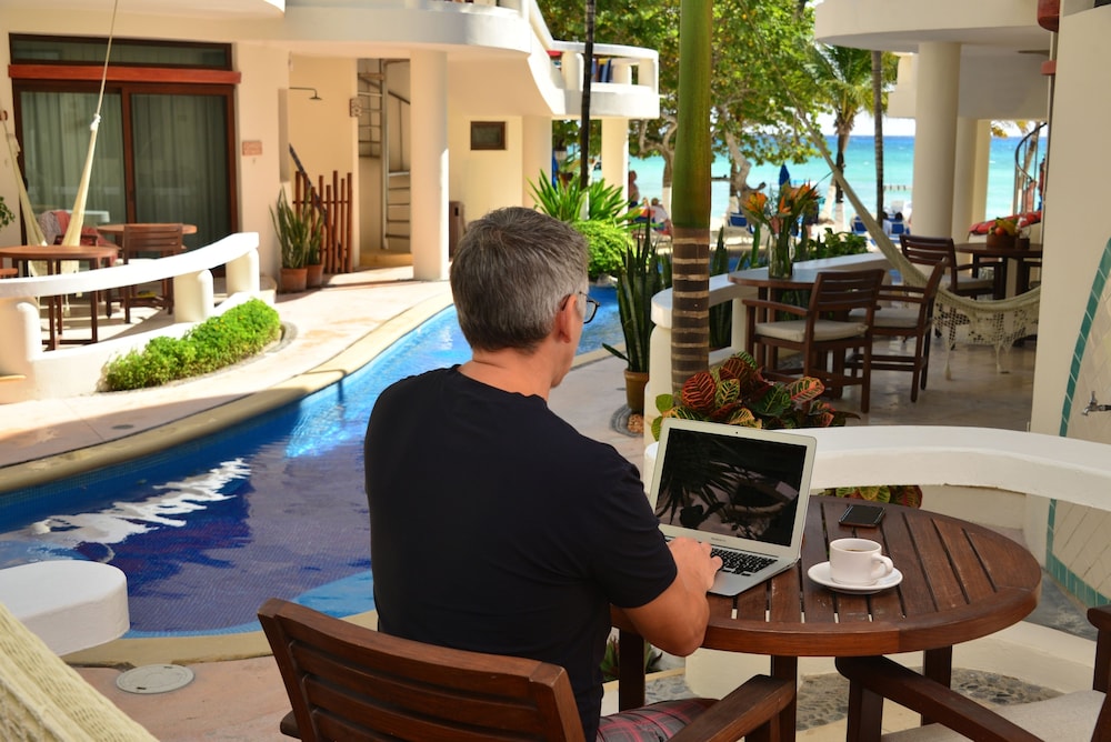 Playa Palms Beach Hotel — Swimming pool in Playa del Carmen, Quintana Roo