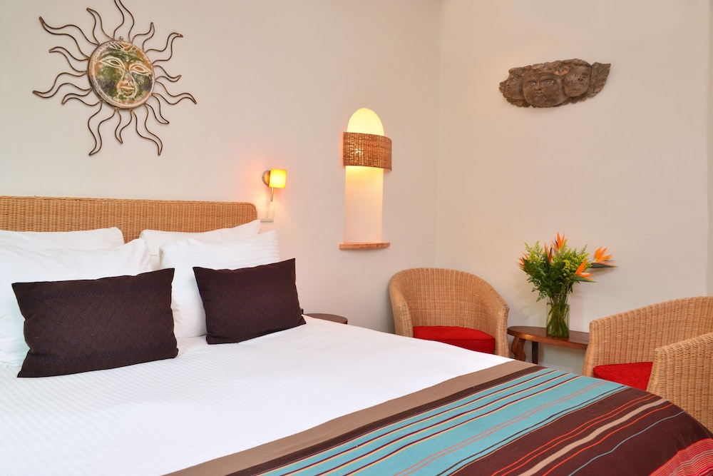 Playa Palms Beach Hotel — Hotel rooms in Playa del Carmen, Quintana Roo
