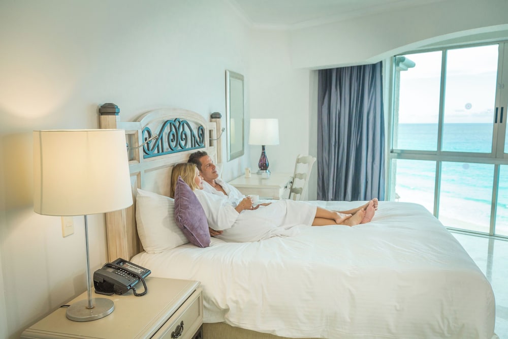 Sandos Cancún All Inclusive - Adults Only — Hotel rooms in Cancun, Quintana Roo