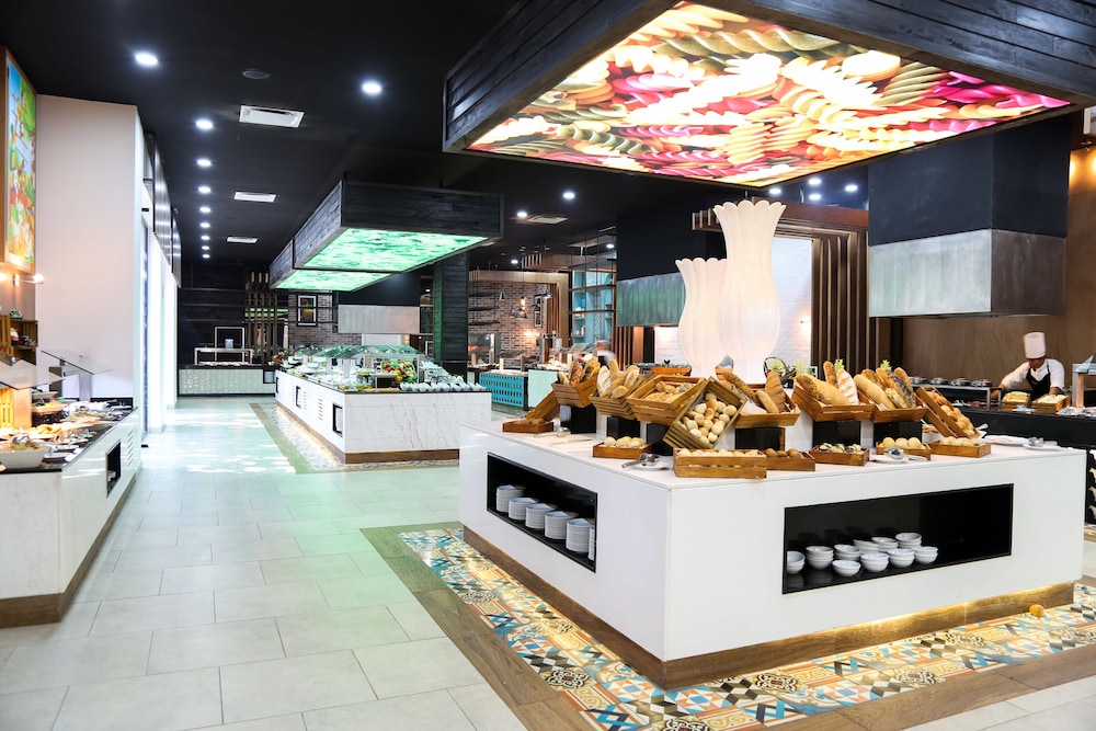 Select Club at Sandos Playacar All Inclusive - Adults Only Area — Restaurant & bars in Playa del Carmen, Quintana Roo