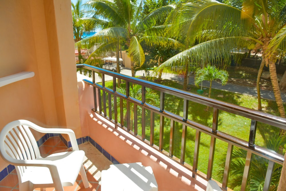 Select Club at Sandos Playacar All Inclusive - Adults Only Area — Hotel rooms in Playa del Carmen, Quintana Roo