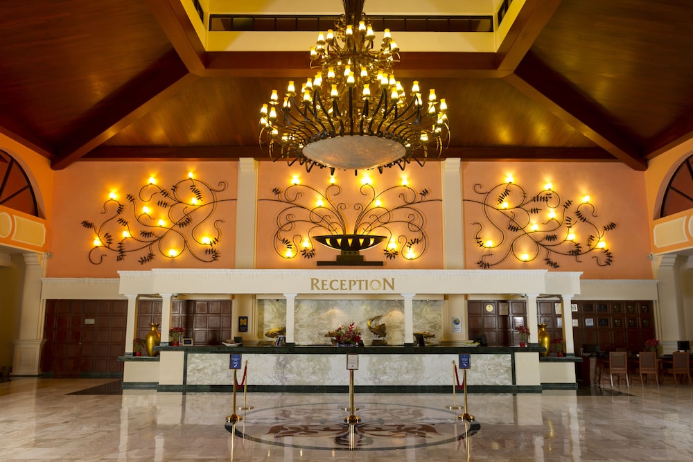 Select Club at Sandos Playacar All Inclusive - Adults Only Area — Hotel building in Playa del Carmen, Quintana Roo