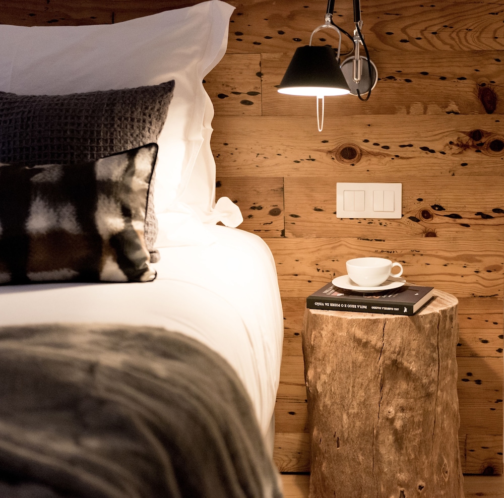 FLORA Chiado Apartments — Hotel rooms in Lisbon, Lisboa