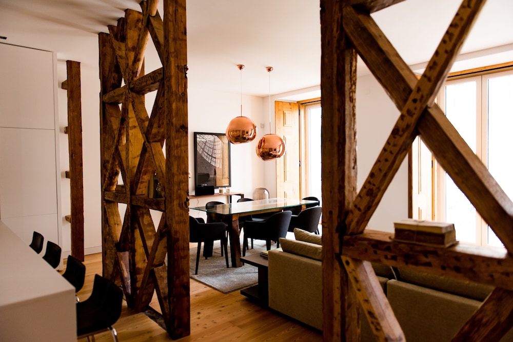 FLORA Chiado Apartments — Hotel rooms in Lisbon, Lisboa