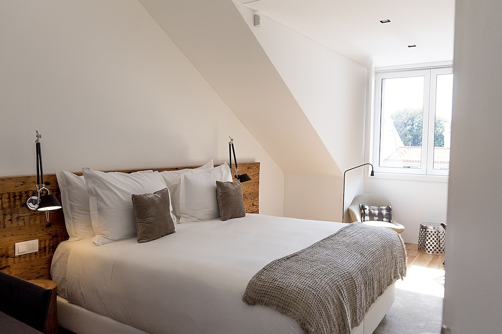 FLORA Chiado Apartments — Hotel rooms in Lisbon, Lisboa