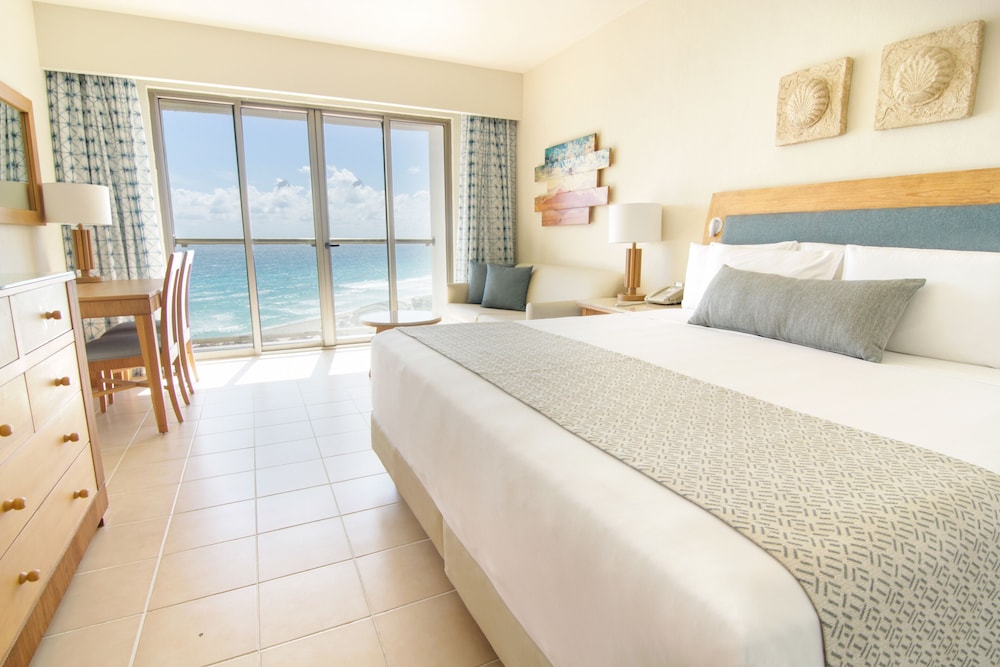 Iberostar Selection Cancún - All Inclusive — Hotel rooms in Cancun, Quintana Roo