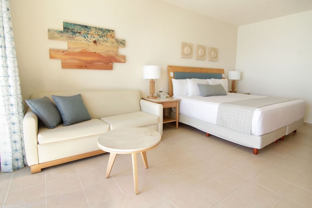 Iberostar Selection Cancún - All Inclusive — Hotel rooms in Cancun, Quintana Roo