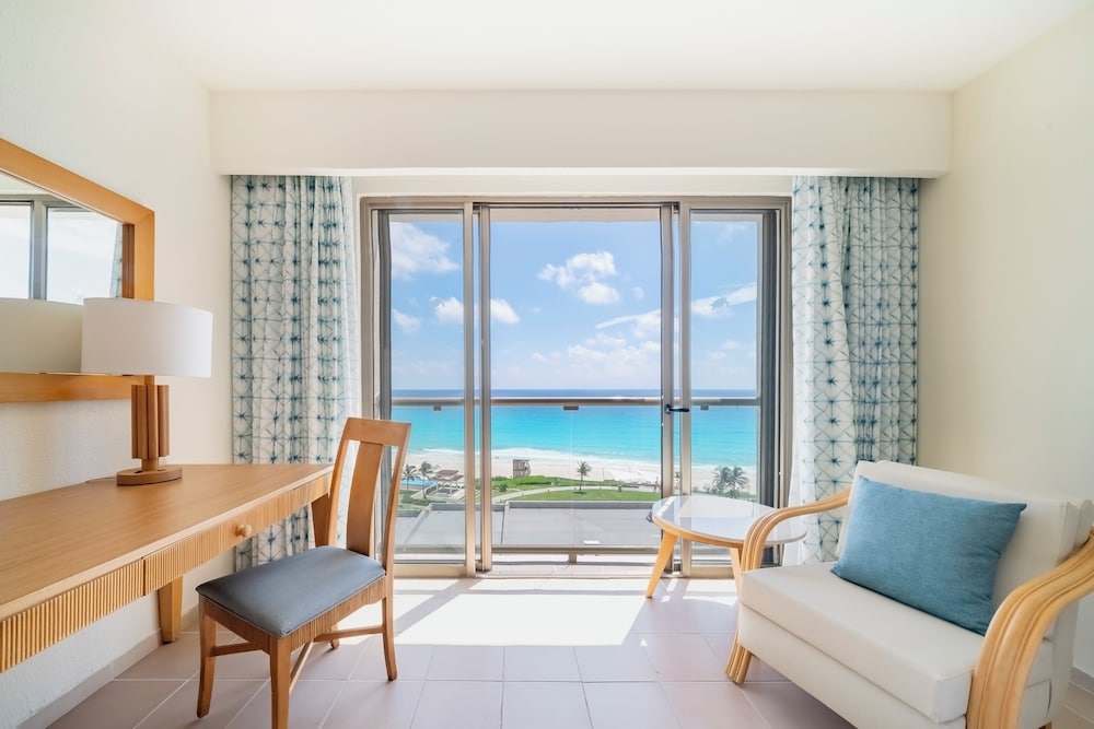 Iberostar Selection Cancún - All Inclusive — Hotel rooms in Cancun, Quintana Roo