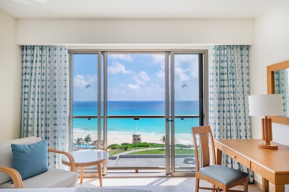 Iberostar Selection Cancún - All Inclusive — Hotel rooms in Cancun, Quintana Roo