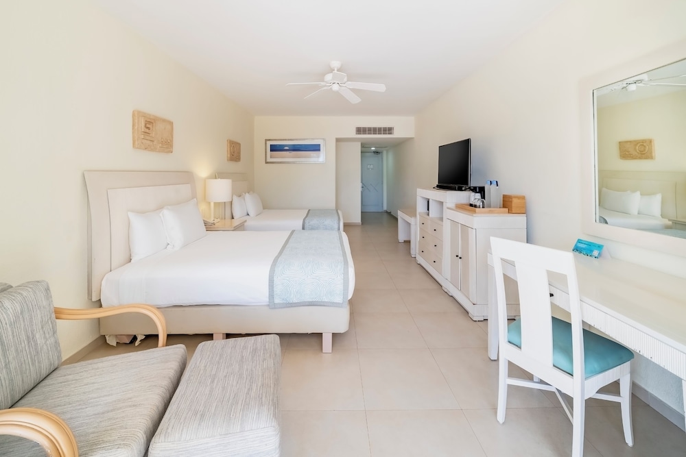 Iberostar Selection Cancún - All Inclusive — Hotel rooms in Cancun, Quintana Roo