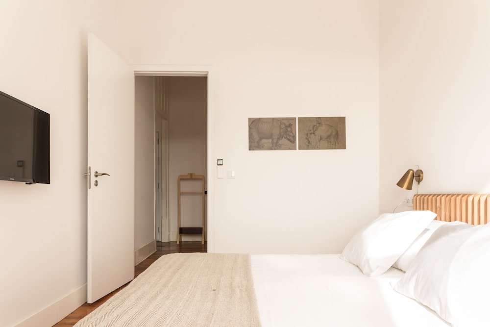 The Visionaire Apartments — Hotel rooms in Lisbon, Lisboa