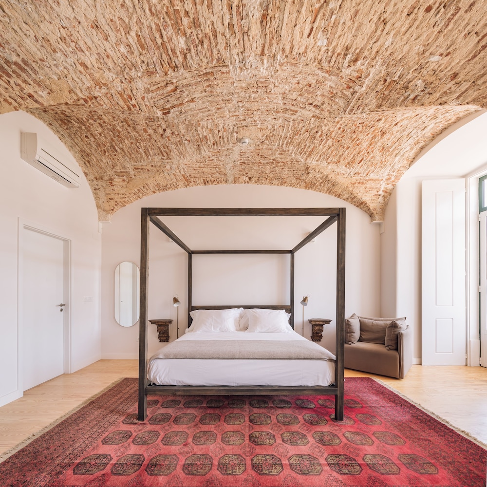The Visionaire Apartments — Hotel rooms in Lisbon, Lisboa