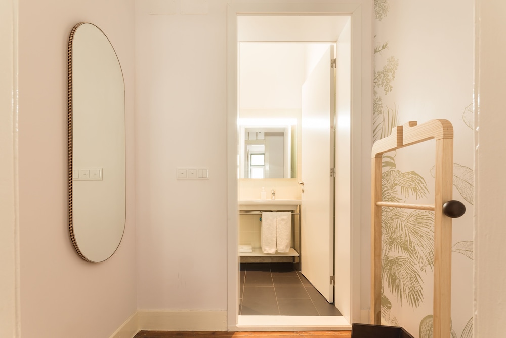 The Visionaire Apartments — Hotel rooms in Lisbon, Lisboa