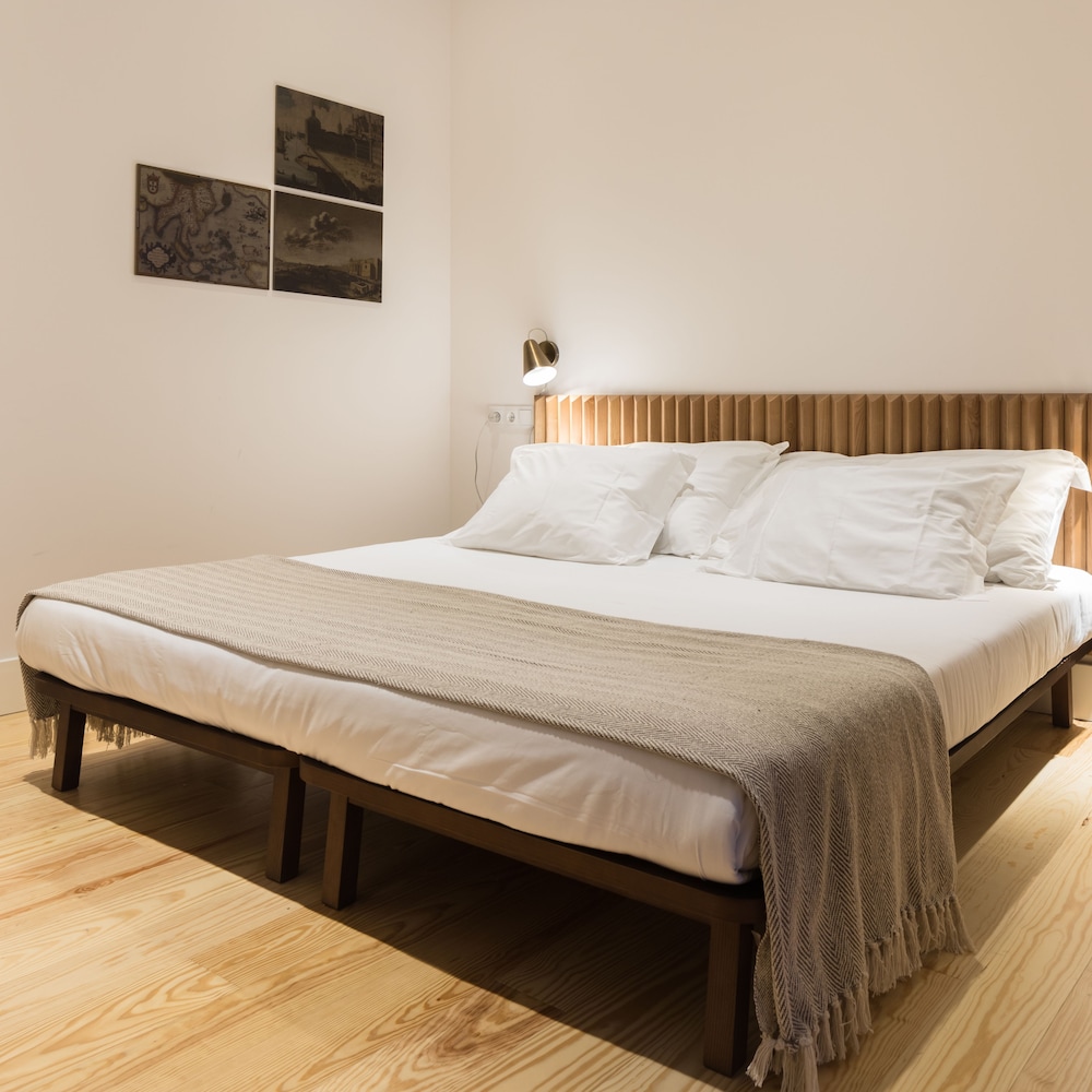 The Visionaire Apartments — Hotel rooms in Lisbon, Lisboa