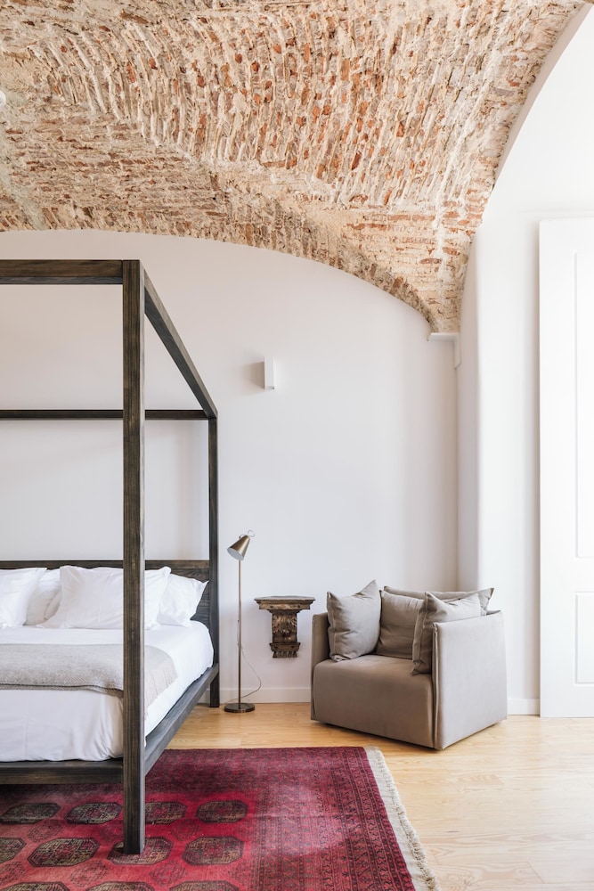 The Visionaire Apartments — Hotel rooms in Lisbon, Lisboa