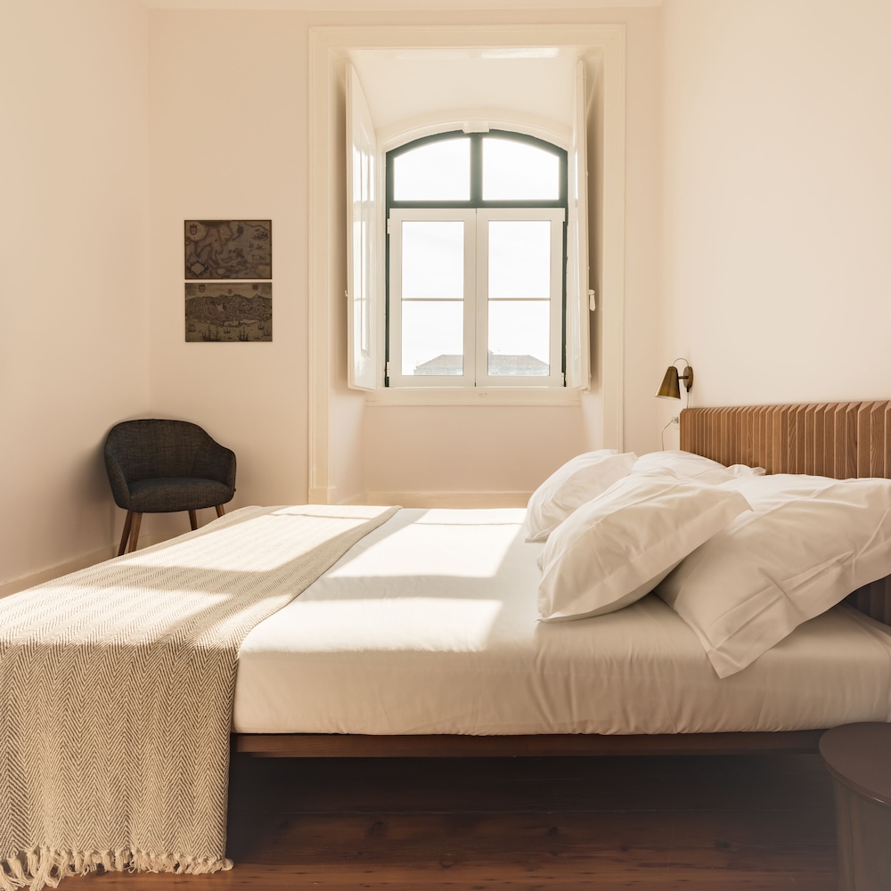 The Visionaire Apartments — Hotel rooms in Lisbon, Lisboa