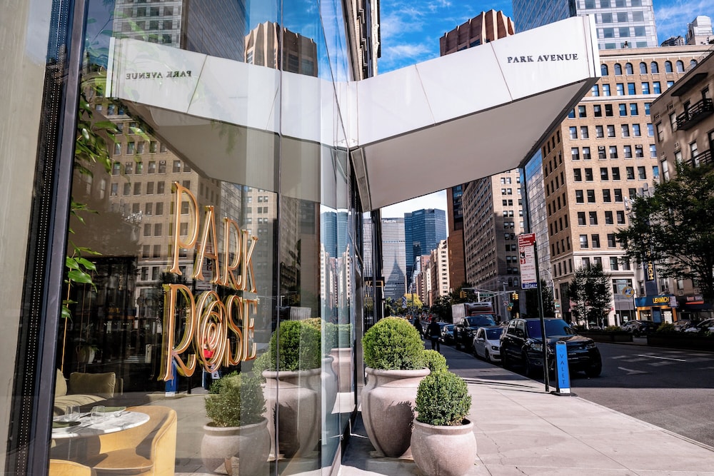 Hotel Park Ave NYC — Hotel building in New York City, New York State