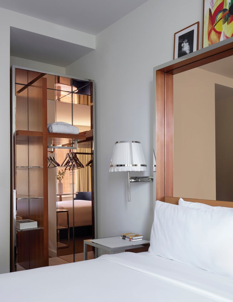 Hotel Park Ave NYC — Hotel rooms in New York City, New York State
