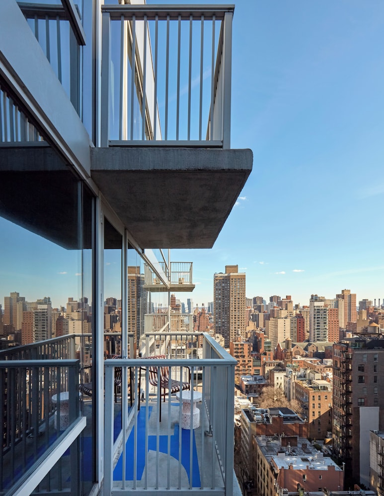 Hotel Park Ave NYC — Hotel building in New York City, New York State