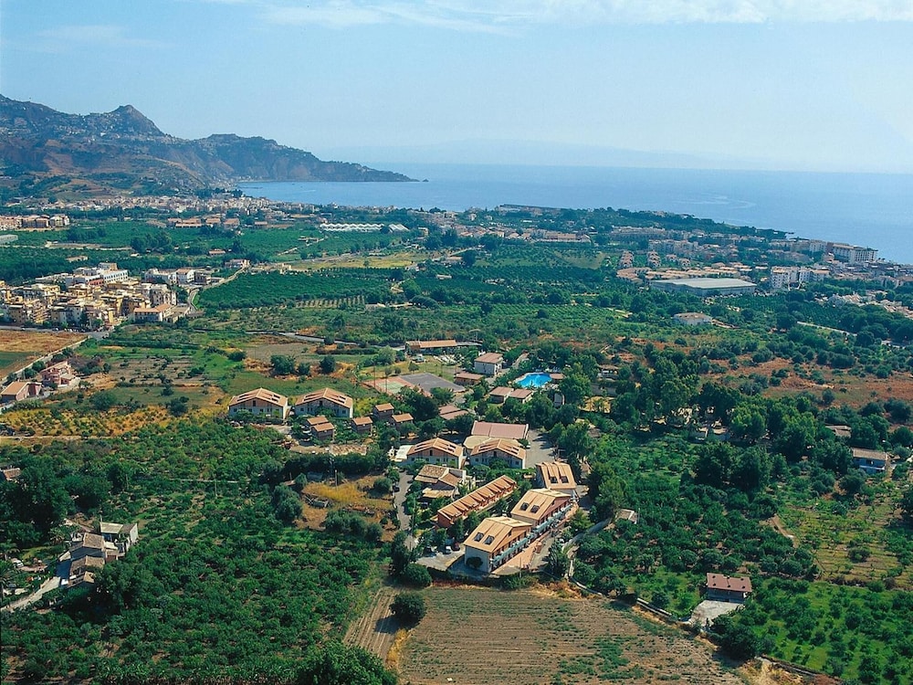 Villaggio Alkantara — Attractions in the area in Giardini Naxos, Sicily