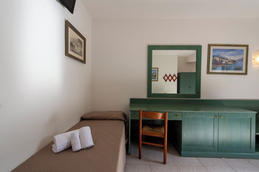 Villaggio Alkantara — Hotel rooms in Giardini Naxos, Sicily