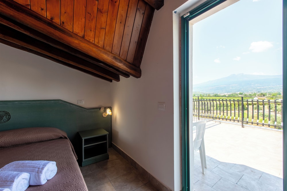 Villaggio Alkantara — Hotel rooms in Giardini Naxos, Sicily