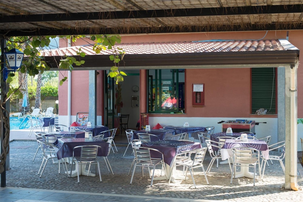 Villaggio Alkantara — Restaurant & bars in Giardini Naxos, Sicily
