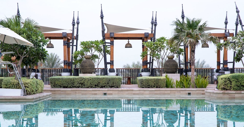 Jumeirah Al Naseem Dubai — Swimming pool in Dubai