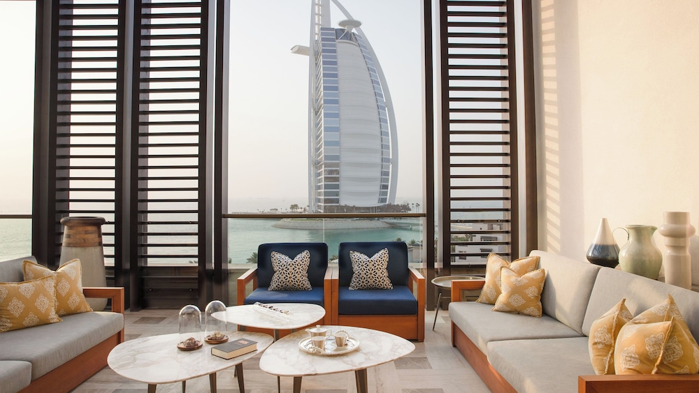Jumeirah Al Naseem Dubai — Hotel rooms in Dubai