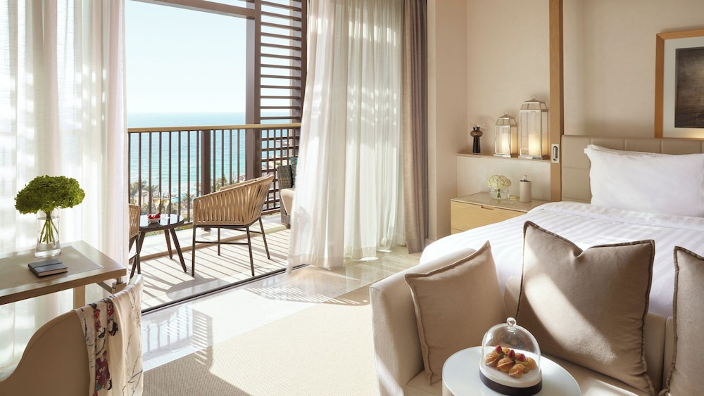 Jumeirah Al Naseem Dubai — Hotel rooms in Dubai