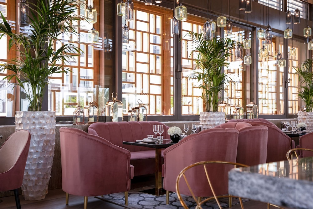 Jumeirah Al Naseem Dubai — Restaurant & bars in Dubai