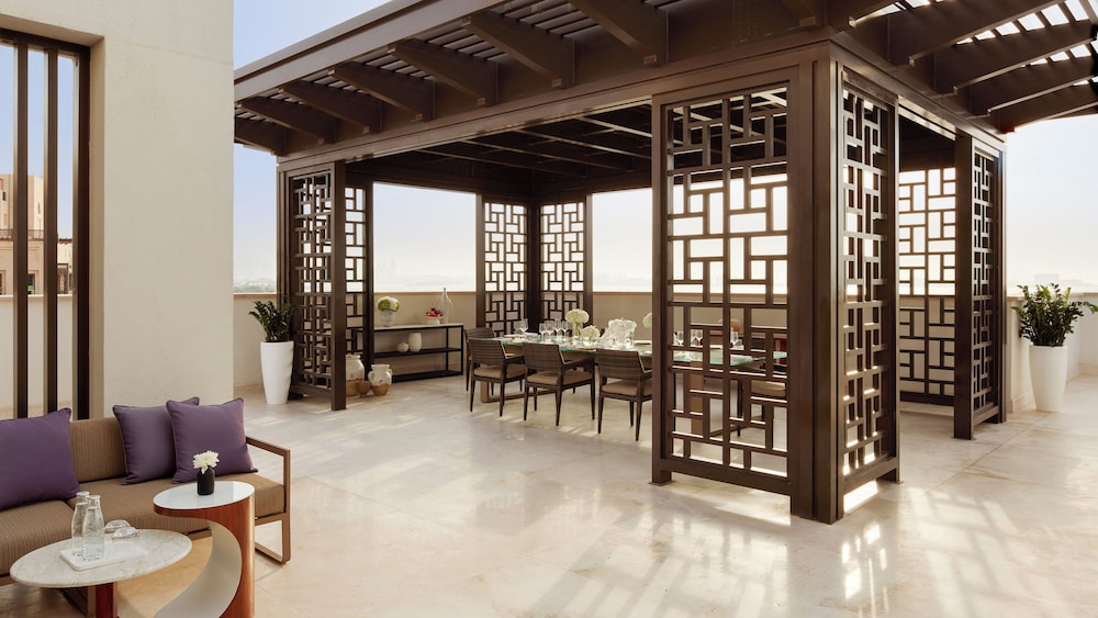 Jumeirah Al Naseem Dubai — Restaurant & bars in Dubai