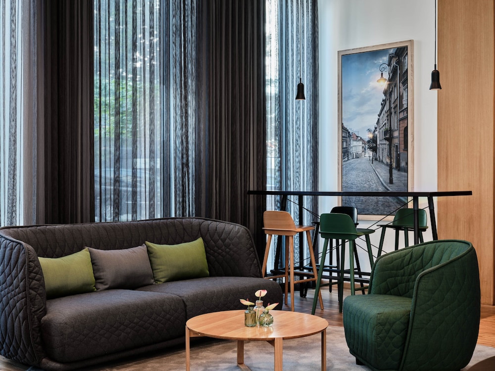 Holiday Inn Warsaw City Centre by IHG — Restaurant & bars in Warsaw, Masovian