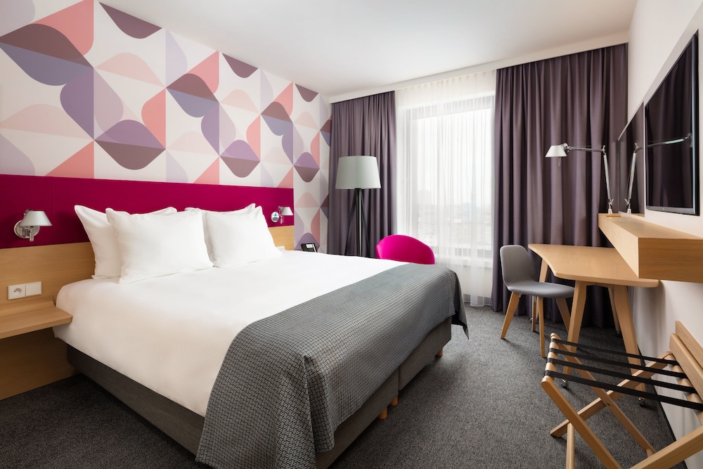 Holiday Inn Warsaw City Centre by IHG — Hotel rooms in Warsaw, Masovian