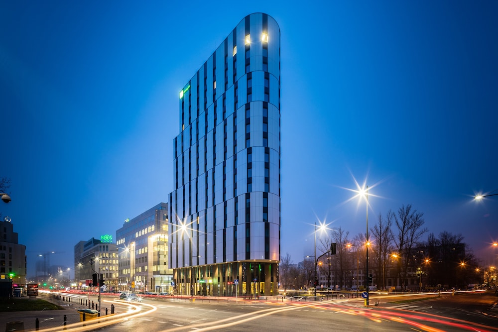 Holiday Inn Warsaw City Centre by IHG — Hotel building in Warsaw, Masovian