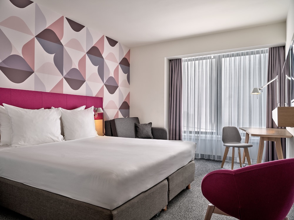 Holiday Inn Warsaw City Centre by IHG — Hotel rooms in Warsaw, Masovian