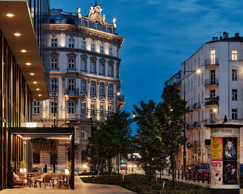 Holiday Inn Warsaw City Centre by IHG — Hotel building in Warsaw, Masovian