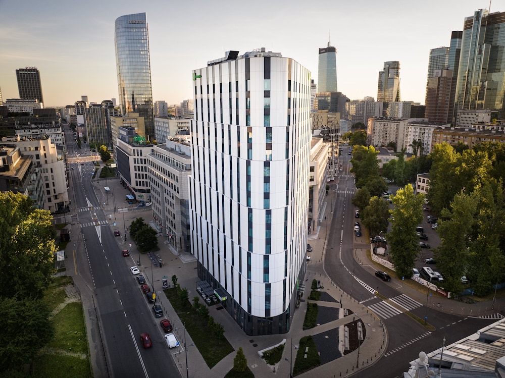 Holiday Inn Warsaw City Centre by IHG — Hotel building in Warsaw, Masovian