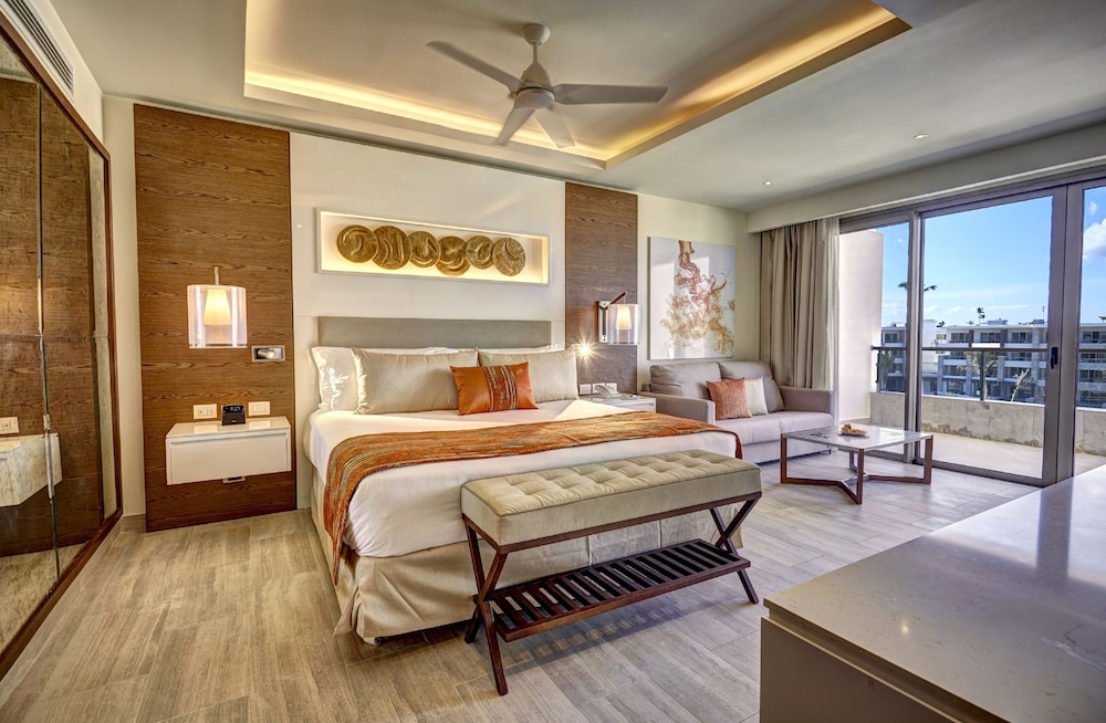 Royalton Bavaro, An Autograph Collection All-Inclusive Resort & Casino — Hotel rooms in Bavaro, La Altagracia