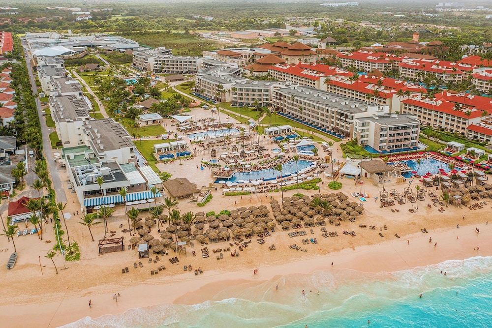 Royalton Bavaro, An Autograph Collection All-Inclusive Resort & Casino — Beach in Bavaro, La Altagracia