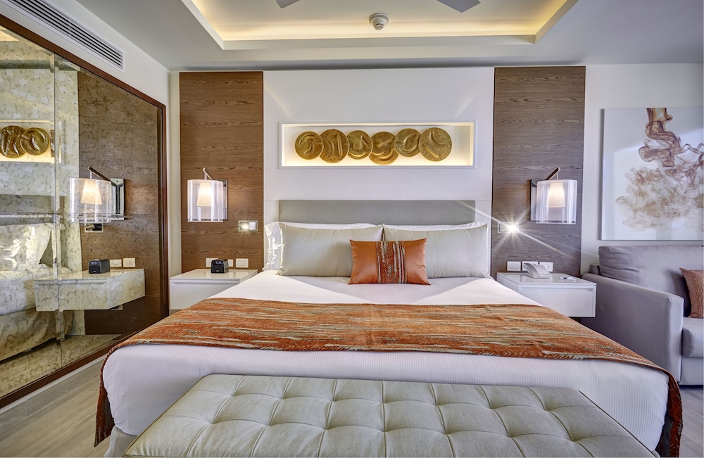 Royalton Bavaro, An Autograph Collection All-Inclusive Resort & Casino — Hotel rooms in Bavaro, La Altagracia