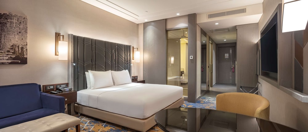 Hilton Istanbul Bakirkoy — Hotel rooms in Istanbul, Istanbul