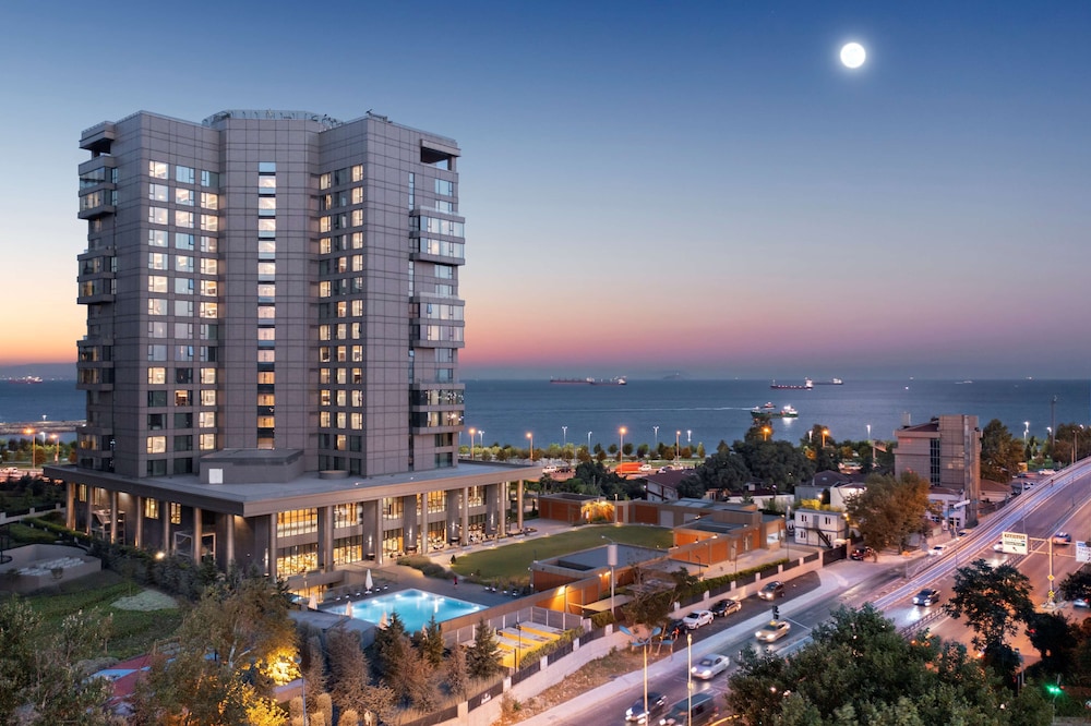 Hilton Istanbul Bakirkoy — Main photo in Istanbul, Istanbul